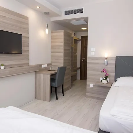 ホテル Dabas Hotel