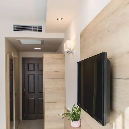 Dabas Hotel ホテル Dabas