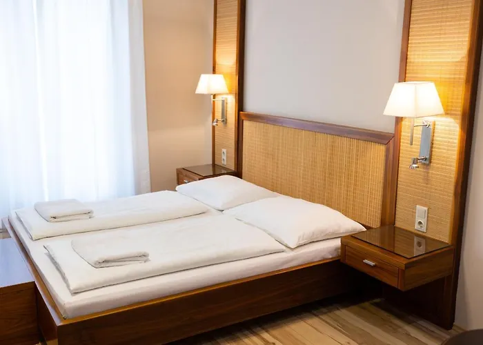 מלון Dabas Hotel
