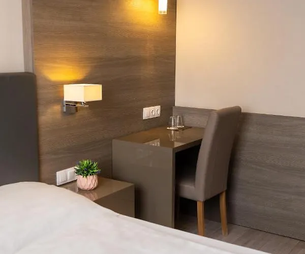 מלון Dabas Hotel