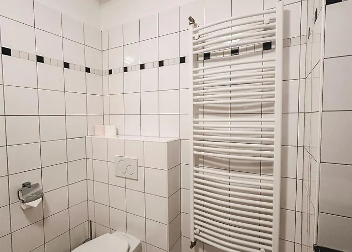 מלון Dabas Hotel 3*